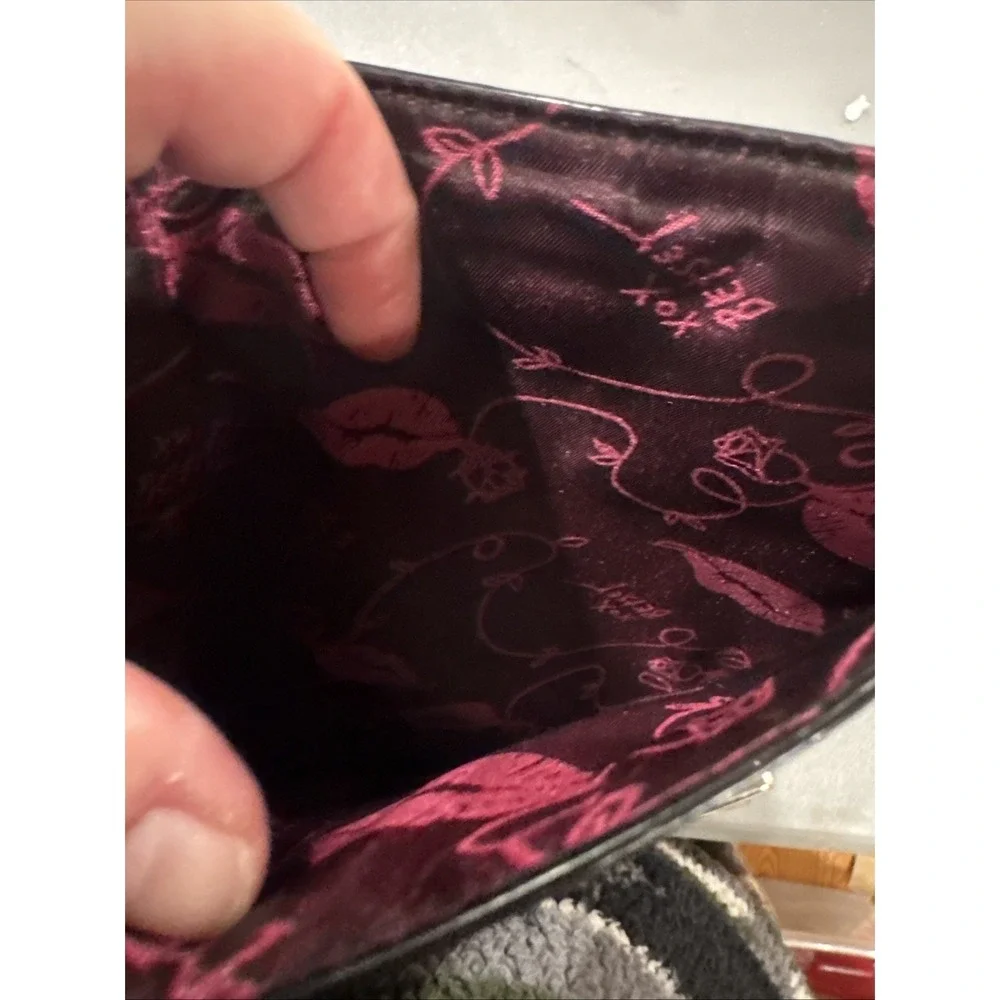 Betsey Johnson Vinyl Tablet Sleeve Pouch Glittery Gold Silver 8.5